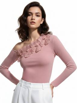 Outzidr - Pink Off-Shoulder Floral Embellishment Top