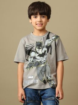 Kidsville - Official Dc Comic Batman Graphic Printed Regular Fit Cotton Tshirt For Boys