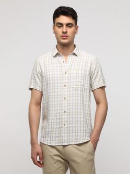 Crocodile - Men White Comfort Fit Checkered Natural Plaid Linen Blend Shirt