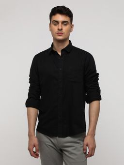 Crocodile - Men Black Essential Solid Shirt