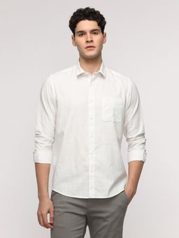 Crocodile - Men White Essential Solid Shirt