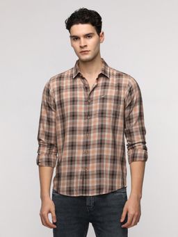 Crocodile - Men Peach Cotton Blend Checked Shirt