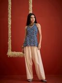 Navy Blue color option, Currently selected