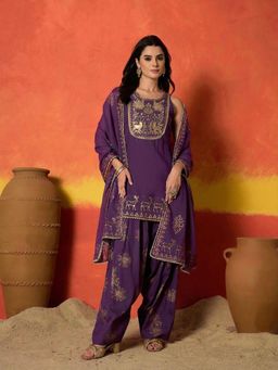 Stylum - Women Purple Floral Embroidered Kurti with Farshi Salwar and Dupatta