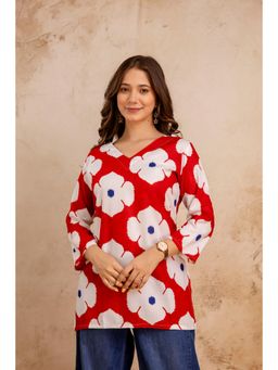 Surhi - Women Red Floral Printed Short Kurti