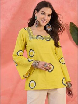 Surhi - Women Yellow Printed Embroidered Short Kurti