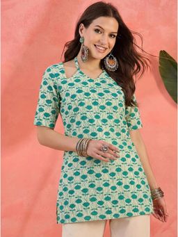 Surhi - Women Green Floral Printed Short Kurti