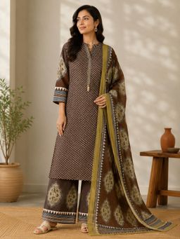 Vastramyaa - Women Brown Floral Printed Kurta with Palazzo and Dupatta