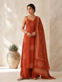 Vastramyaa - Women Rust Printed Mirror Work Kurta with Palazzo and Dupatta