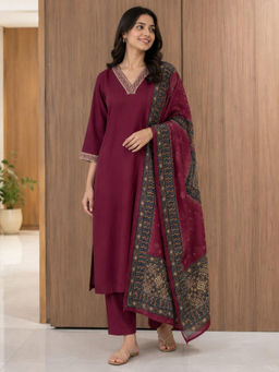 Vastramyaa - Women Maroon Solid/Plain Printed Kurta with Pant and Dupatta