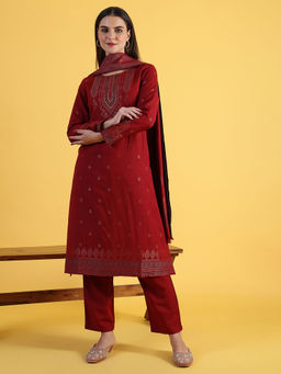 W - Red Viscose Blend Round Neck Kurta with Pant and Dupatta (Set of 3)