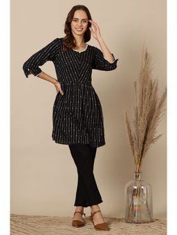 Aurelia - Black Viscose Round Neck with Kurti with Trouser (Set of 2)