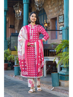 Autumnlane - Pink Cotton Round Neck Kurta with Salwar Pant and Dupatta (Set of 3)