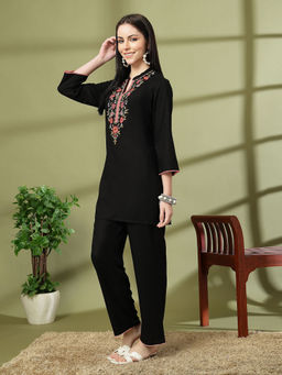Nayam by lakshita - Black Viscose Rayon Mandarin Neck Kurta with Pant (Set of 2)