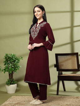Nayam by lakshita - Wine Viscose Rayon Mandarin Neck Kurta with Pant (Set of 2)