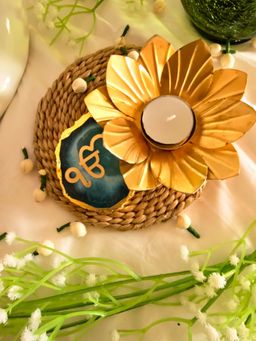 Homearte - Agate Ik Onkar Flower Shape Tealight Holder- Turquoise