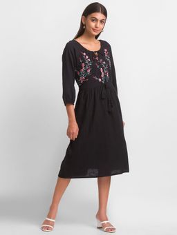 Globus - Black Embroidered Dress
