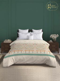 MYTRIDENT - Gates Around The Globe 150 Gsm Polyfiber Filling King Comforter - Arqadia