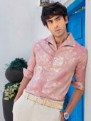Pink color option, Currently selected