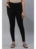 Black color option, Currently selected
