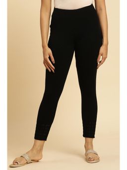 W - Black Textured Plain Mid Waist Leggings