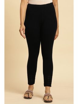 W - Black Textured Plain Mid Waist Leggings