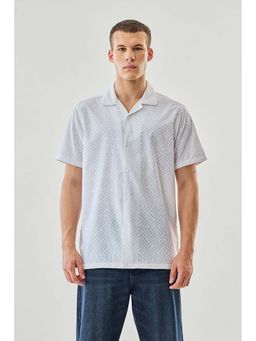 Snitch - White Textured Half Sleeves Regular Casual Shirt for Men