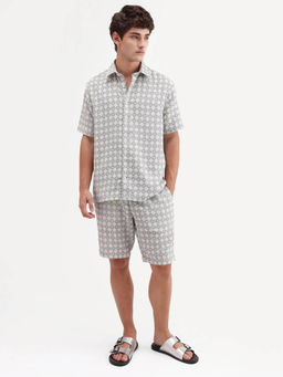 Rare Rabbit - Off White Geometric Print Drawstring Shorts