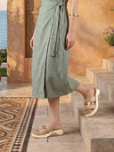 Beige color option