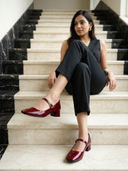 Maroon color option, Currently selected