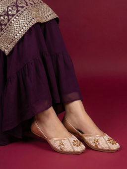 JODYHUB - Women Rose Gold Juttis