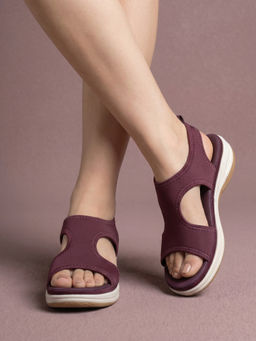 JODYHUB - Women Maroon Sandals