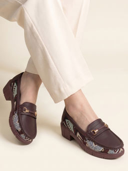 JODYHUB - Women Maroon Loafers