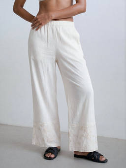 DaKauz - White Bloom Pants