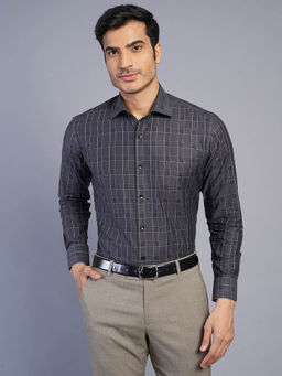 Metal - Men Dark Grey Slim Fit Checked Cotton Formal Shirt
