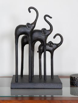 IAAH - Arthur Decorative Piece Black
