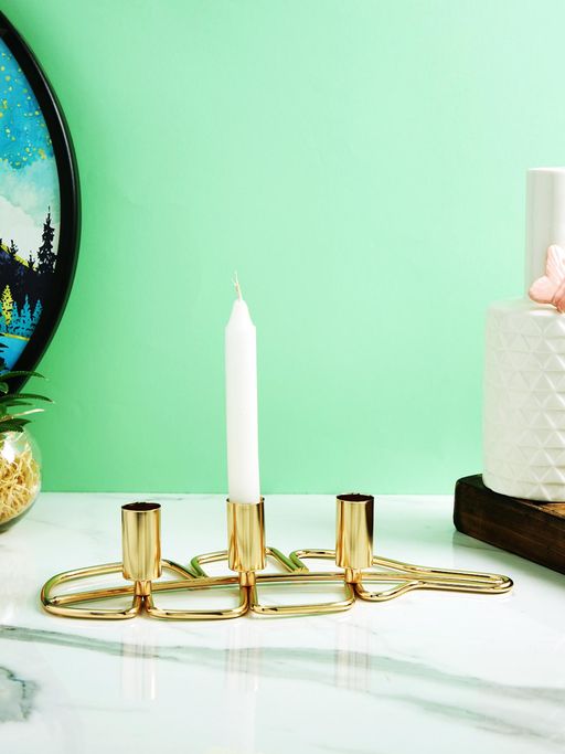 Tayhaa Golden Metal Leaf Triple Pillar Candle Holder