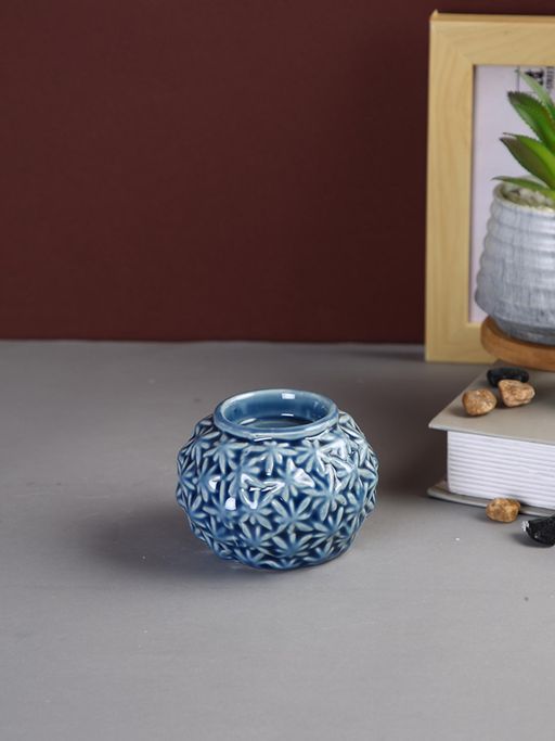 Tayhaa Blue Engraved Artisan S Tea Light Candle Holder