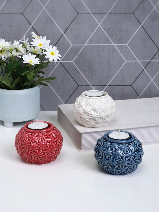 Tayhaa White Engraved Artisans Tea Light Candle Holder White