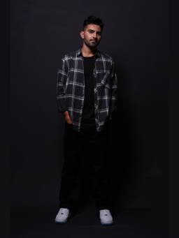 XKIND - Jonesburg Men's Black Checks Regular Fit Shirt