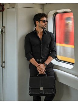 XKIND - Jonesburg's Black Cotton Slim Fit Solid Shirt