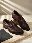 Brown color option