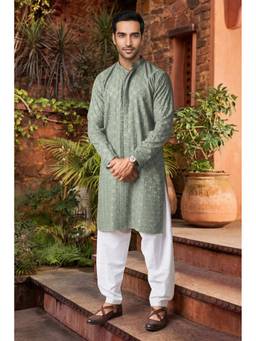 Jhambthread - Green Men's Viscose Rayon Green Designer Embroidery Work Kurta with Pyjama