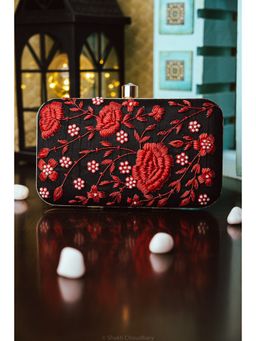 NR by Nidhi Rathi - Women Embroidered Black Clutch
