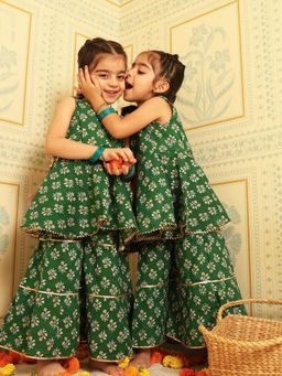 PUDDLE FASHION - Green Cotton Floral Print Kurta & Sharara (Set of 2)