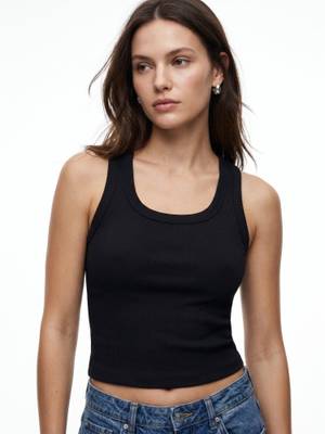 Outzidr Black Ribbed Sleeveless Tank Top - Image 1