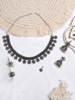 Teejh - by Joker and Witch Rashul Silver Oxidised Jewelry Gift Set