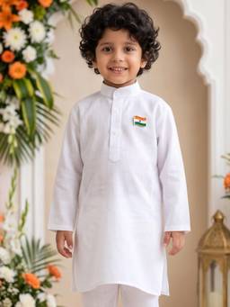 AJ Dezines - White Solid Pure Cotton Kurta with Brooch For Boys