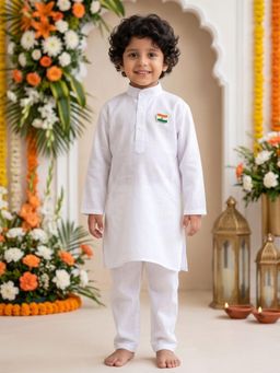 AJ Dezines - White Solid Pure Cotton Kurta and Pyjama with Brooch For Boys
