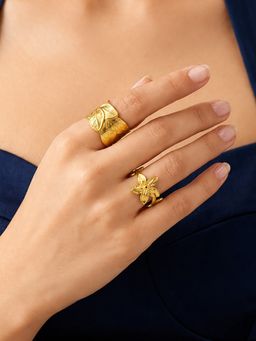 ARTKLIM - Golden Leaf And Floral Pair Ring Set Of 2 Adjustable Anti-Tarnish
